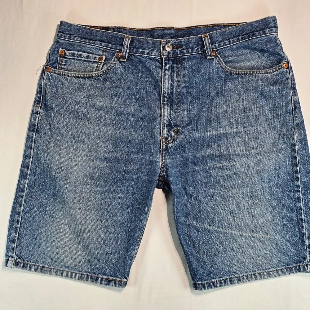 Levis 505 Regular Fit Denim Shorts Mens 38 Medium Wash Blue Jeans 34505-2114